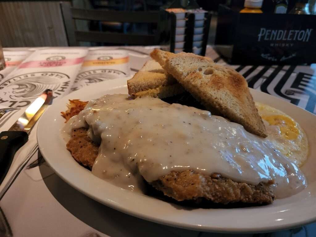 The Pour House Tavern photo 2